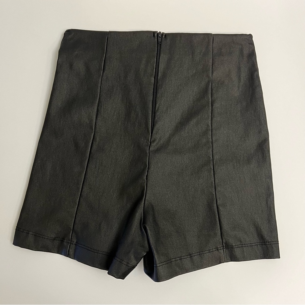 4 Pairs of Akira Shorts Size Small BUNDLE - Picture 15 of 15